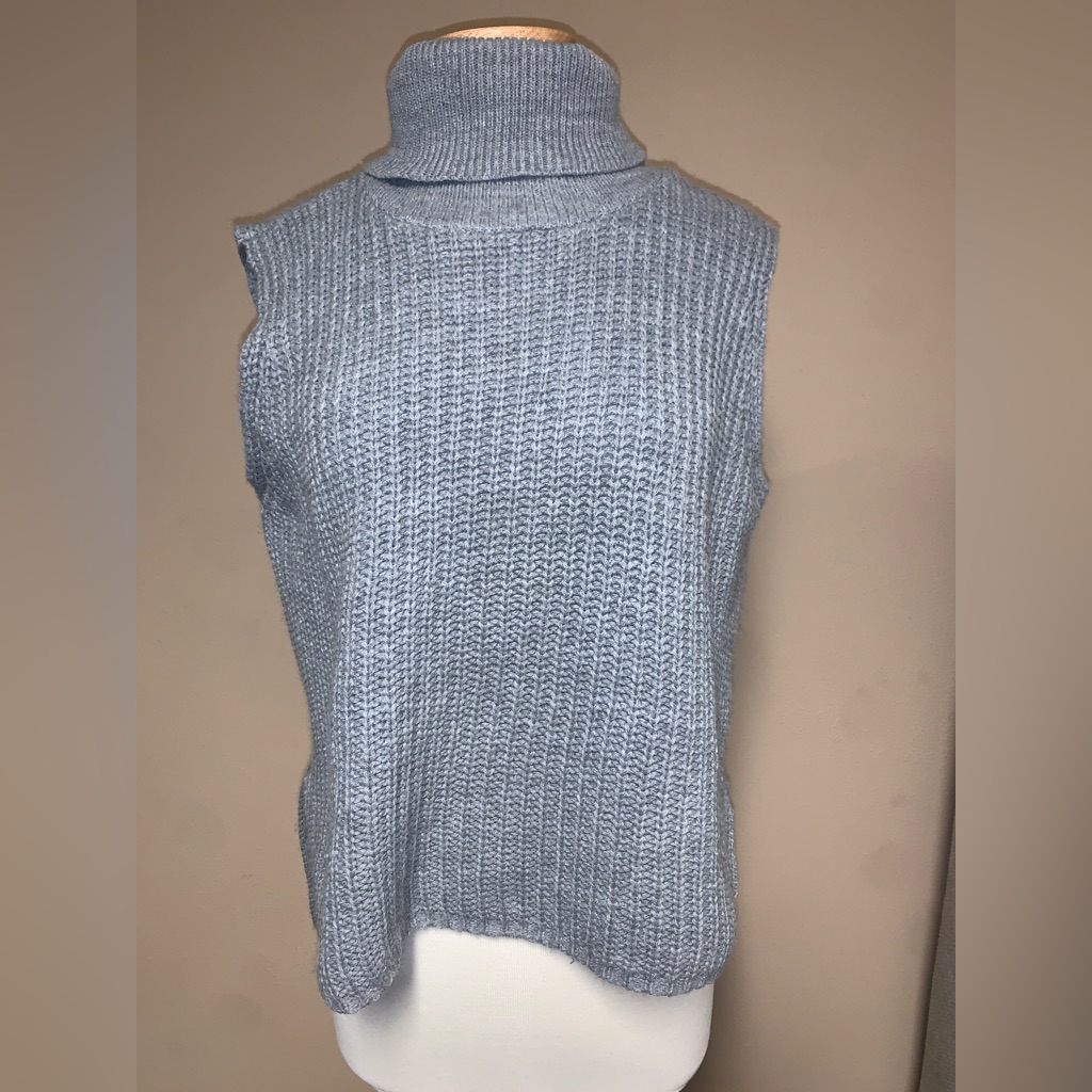 Cotton Emporium - Cable Knit Sweater